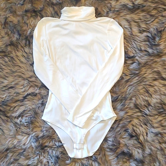 Pink Lily Tops - Pink Lily Body Suit  💕